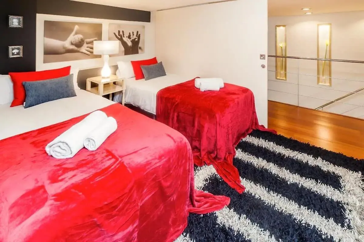Luxury Duplex Apartment In The Heart Of ברצלונה